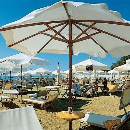 Modern Close To The - - Sarda דירה גראדו