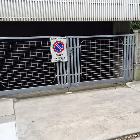 Modern Close To The - - Sarda דירה *