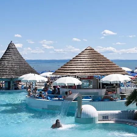 Modern Close To The - - Sarda * גראדו