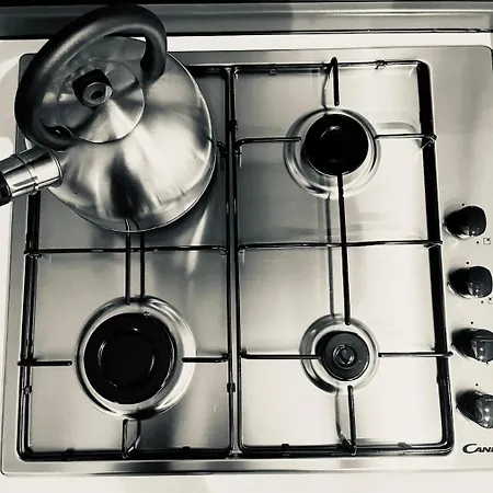 Modern Close To The - - Sarda *